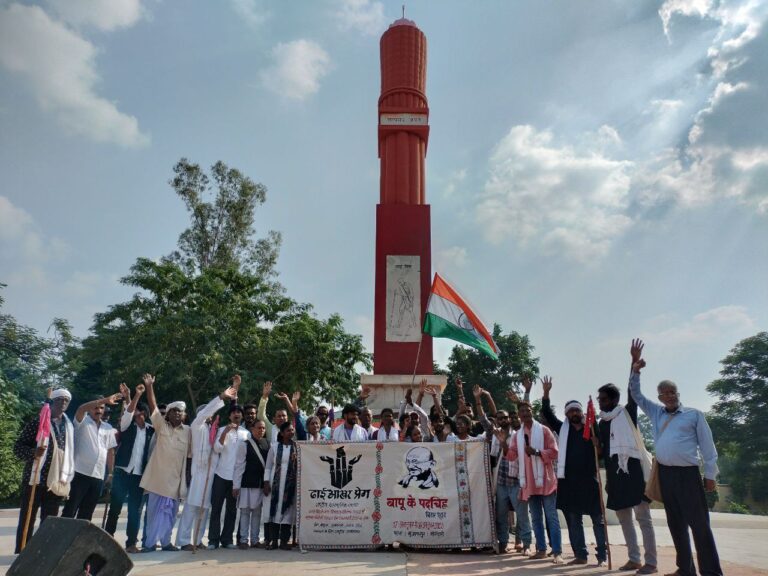 ढाई आखर प्रेम सांस्कृतिक पदयात्रा का बिहार में समापन